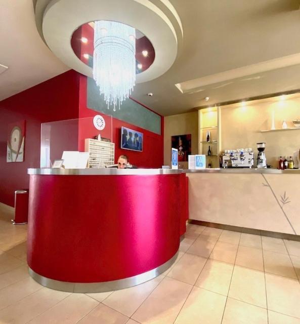 Hotel Cosmopol Cesenatico Εξωτερικό φωτογραφία