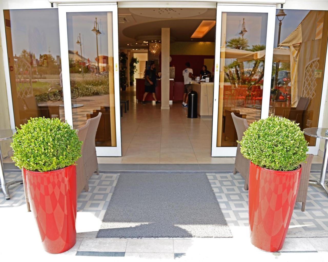 Hotel Cosmopol Cesenatico Εξωτερικό φωτογραφία